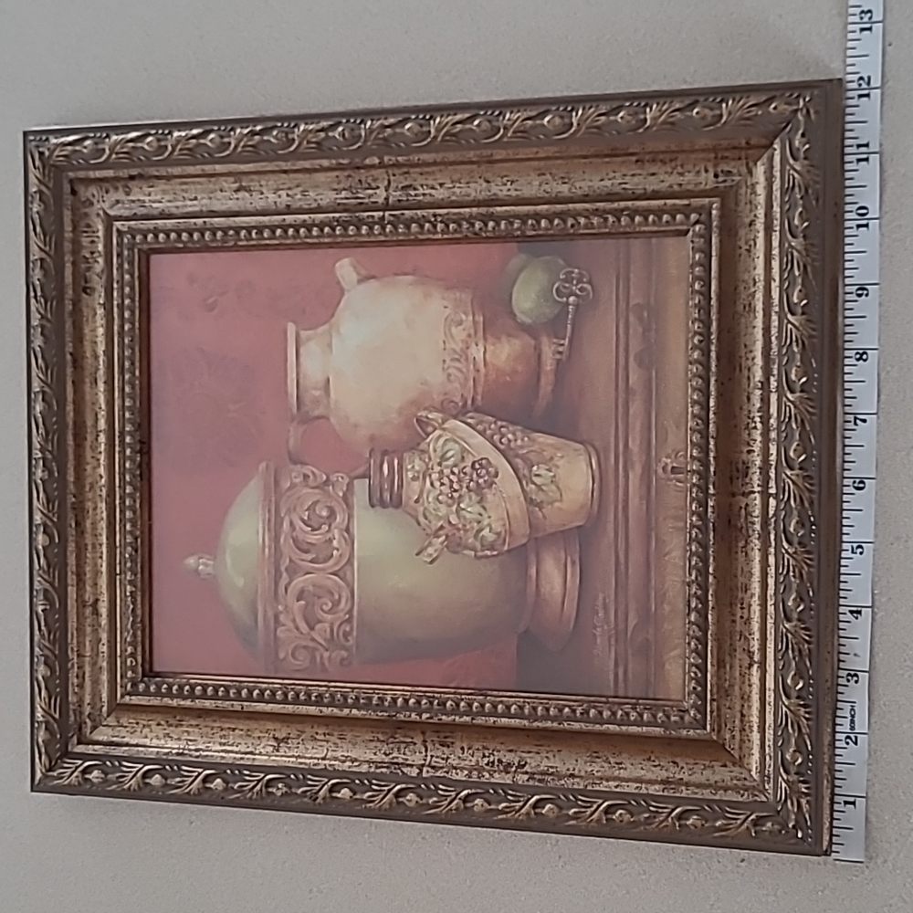 Kirkland's Home ARSG Tuscan URNS